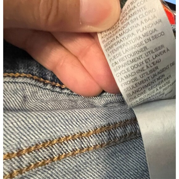 Chico's Boyfriend Ankle Jeans  Size 8r (1) Light Wash Stretch Denim  Boho Casual - Picture 11 of 13